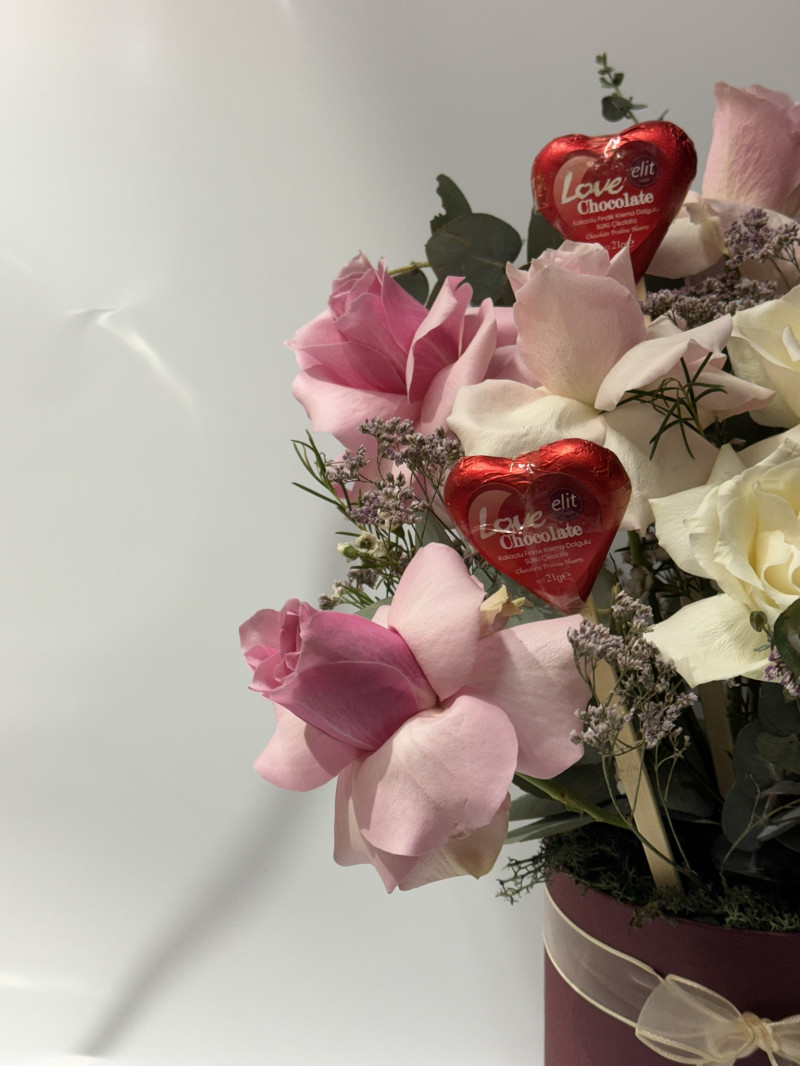 Pink Pure Love and Chocolate 